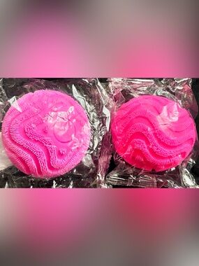 Set of 2 Squishy Stress Balls